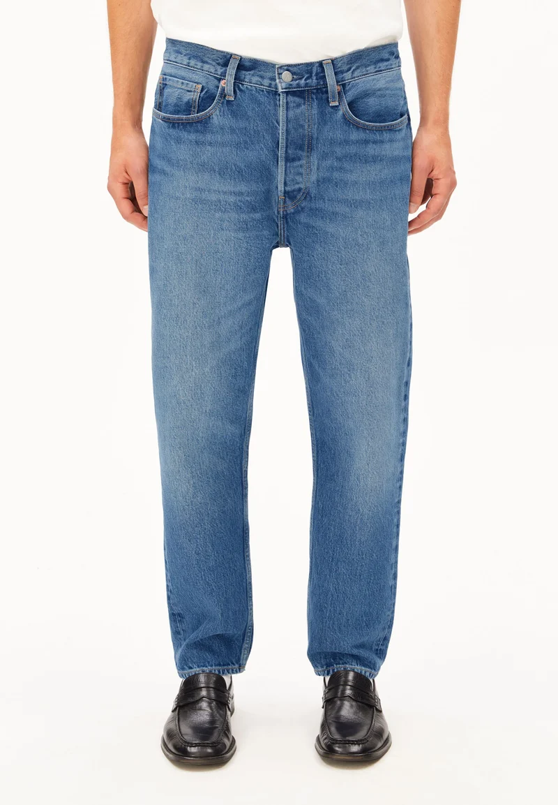 MAAKXY RELAXED TAPERED JEANS