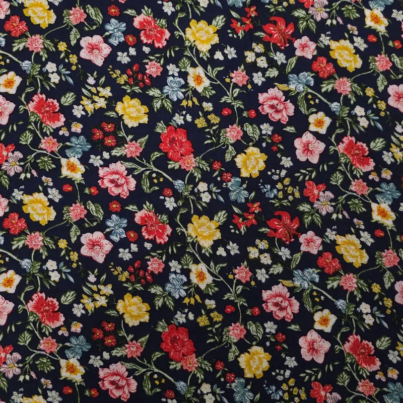 Viskosestoff mit Blumen Motiv dunkelblau