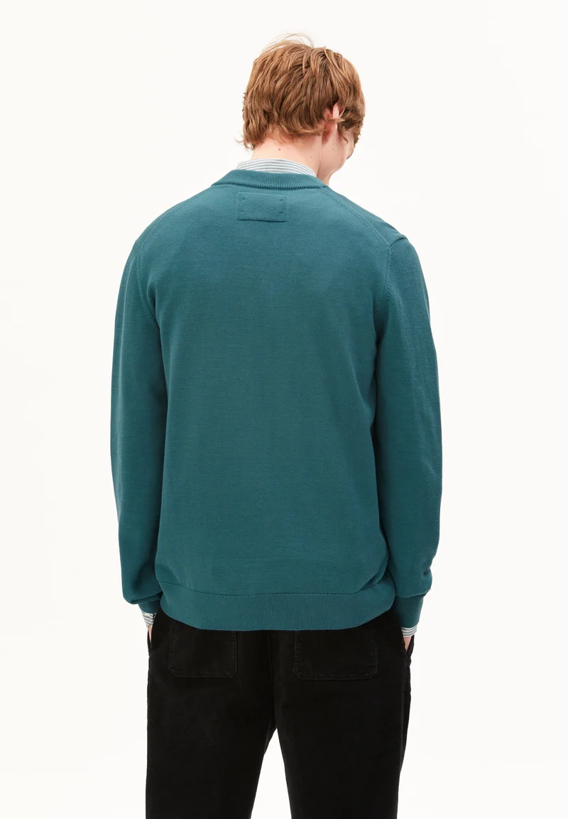 AGAAMON STRICKJACKE | petrol velvet