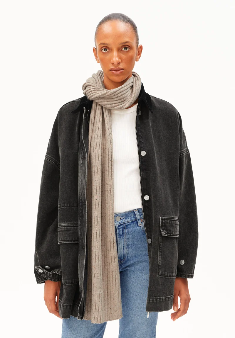 TWEED-STRICKSCHAL