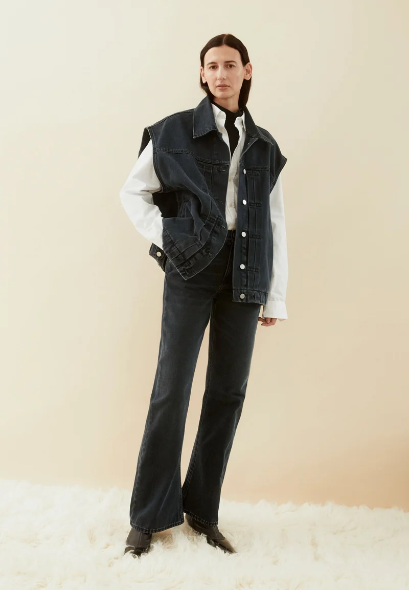 AAKY MID WAIST BOOTCUT JEANS | loire