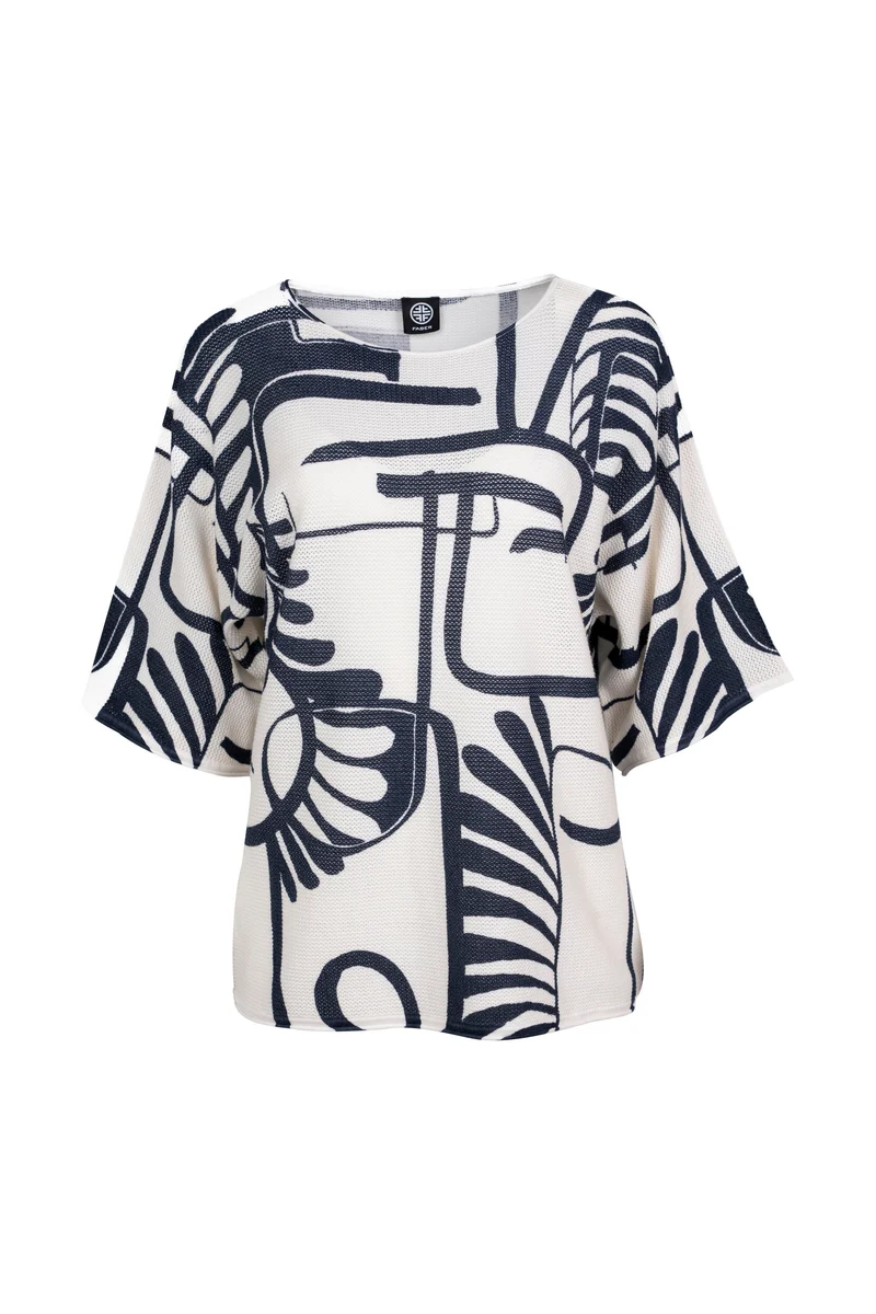 Leichter Pullover mit Graphic Art Print in 3/4 Fledermausform