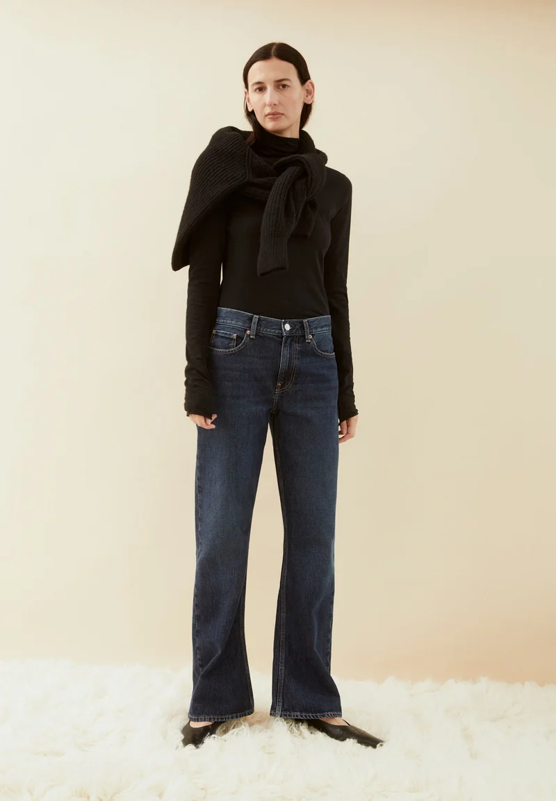 AAKY MID WAIST BOOTCUT JEANS | deep indigo