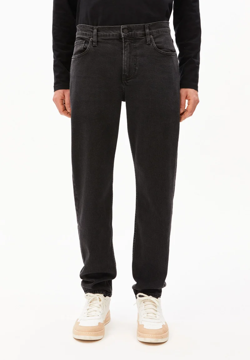 CCL - AARJO TARPA TAPERED JEAN