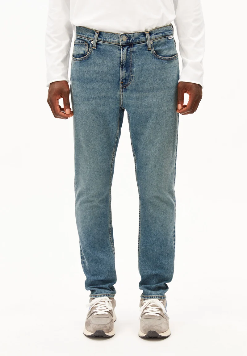 CCL - AARJO TARPA TAPERED JEAN