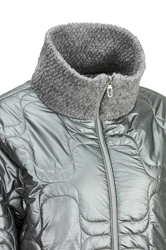 Steppjacke mit Bouclé-Felloptik
