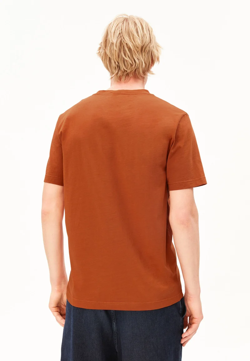 JAAMES T-SHIRT | earthshade