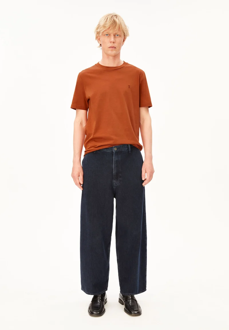 JAAMES T-SHIRT | earthshade