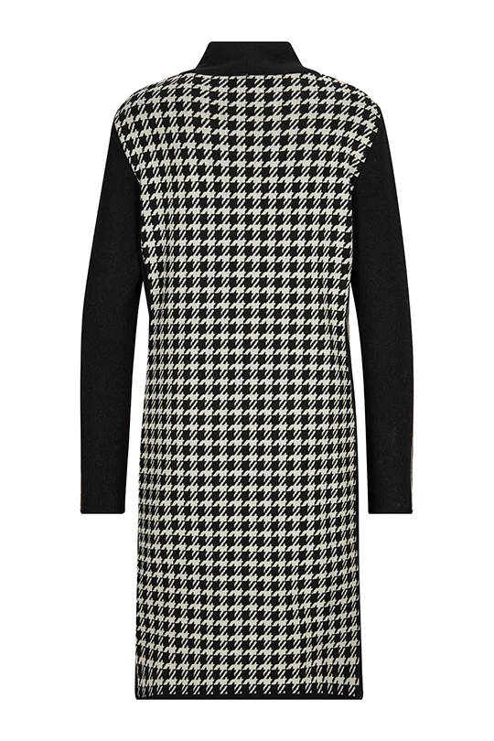 Strickkleid mit Hahnentritt