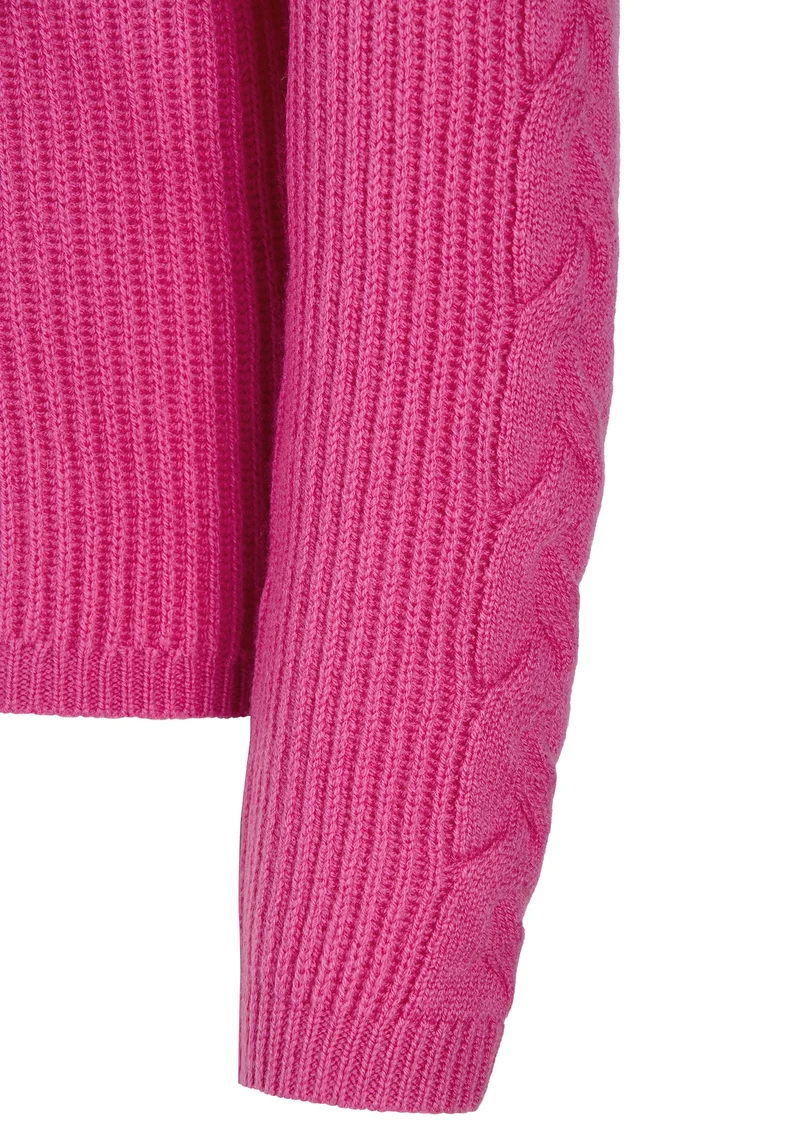 Moderner Zopfstrickpullover mit Kaschmir Pink