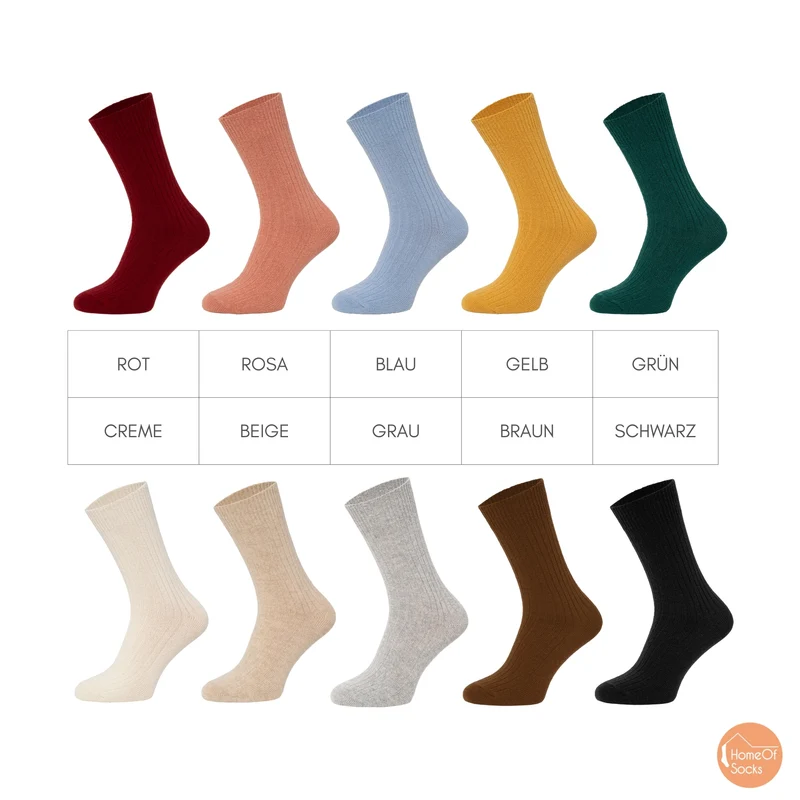 Kuschelsocken mit abnehmbaren Charm Anhängern Schmuck Schuhanhänger - DIY Socken