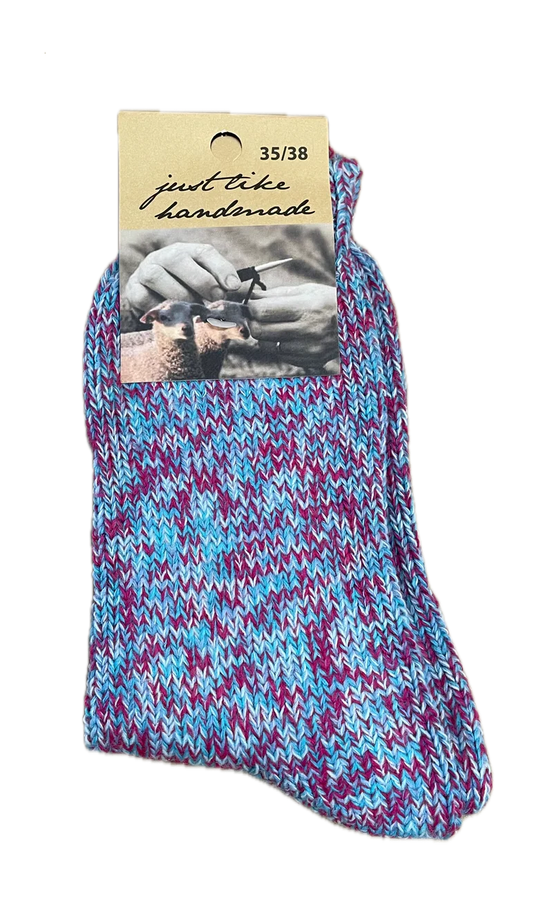 Fast wie von Oma gestrickt! Ein Paar