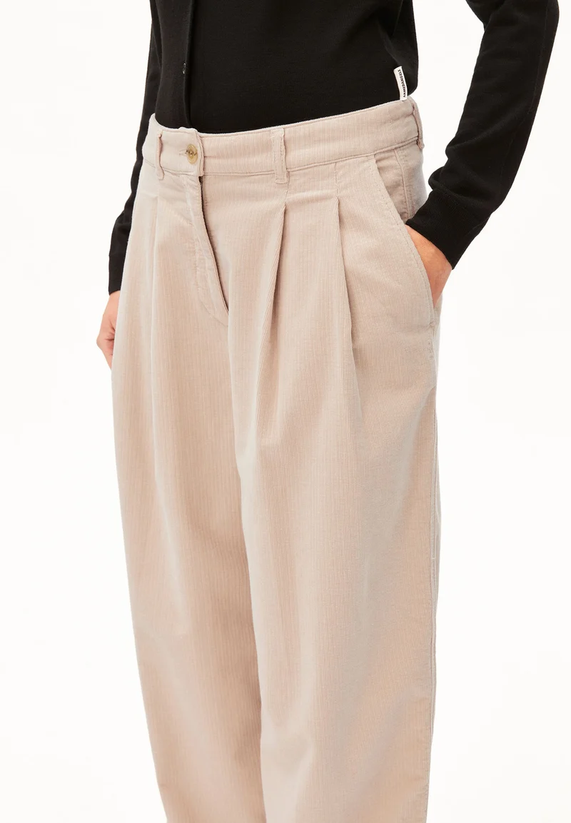 CORD WIDE LEG BUNDFALTENHOSE | soft honey