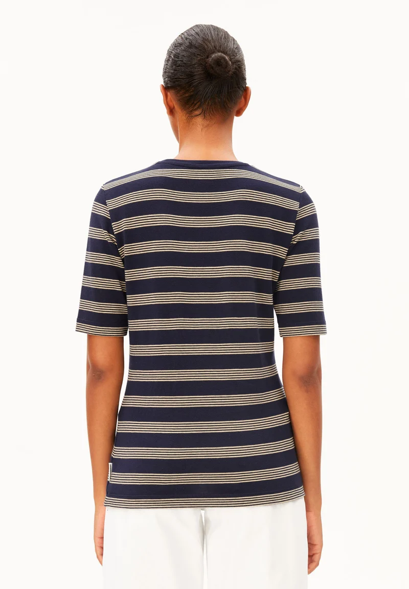JAANISARA GESTREIFTES T-SHIRT | tinted navy-golden hay