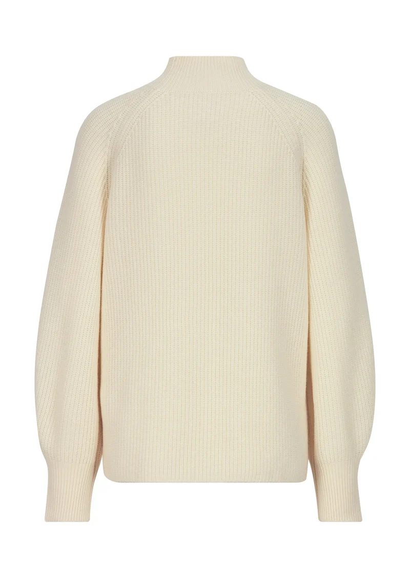 Kaschmirpullover – Moderne Silhouette trifft luxuriöse Qualität Creme