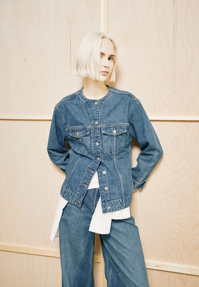 STRUKTURIERTE JEANSJACKE | ligure