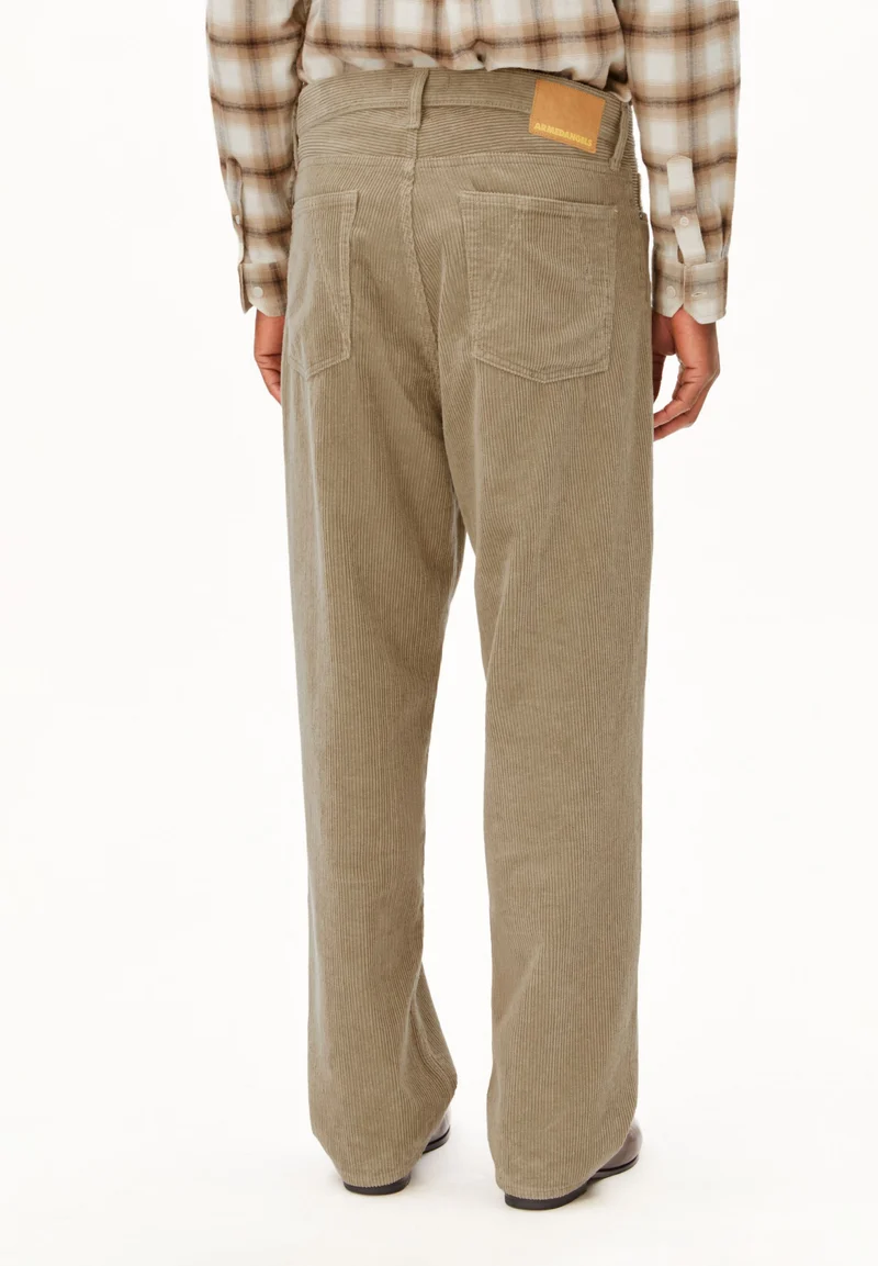 JAAMEO BAGGY CORDHOSE | light sage