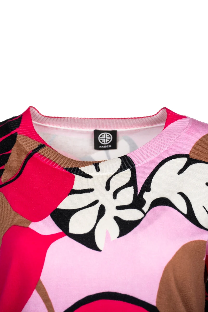 Rundhalspullover mit Color-Wave-Print