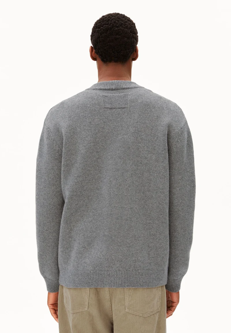 RECYCELTE WOLL-STRICKJACKE | mid silver melange
