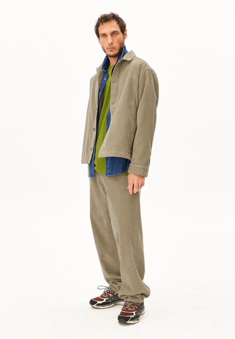 RELAXED CORDJACKE | light sage