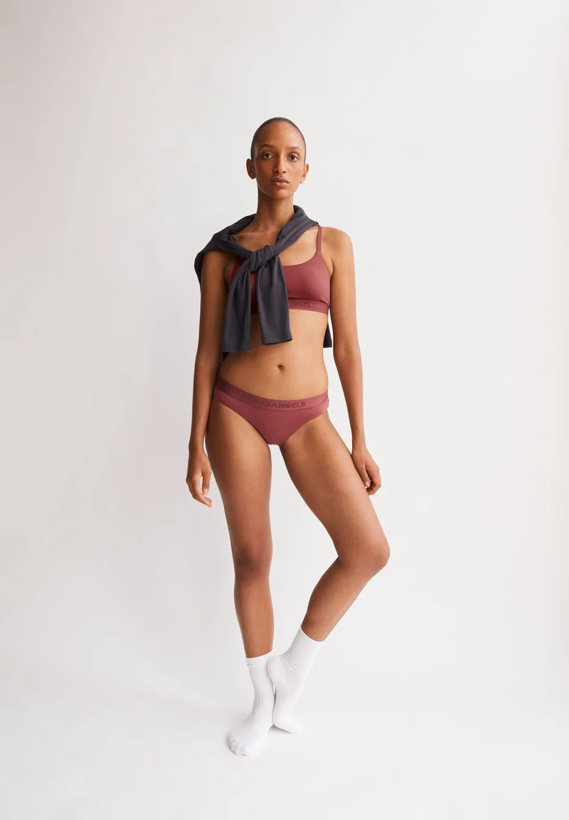 TRINAA SLIP | velvet ember