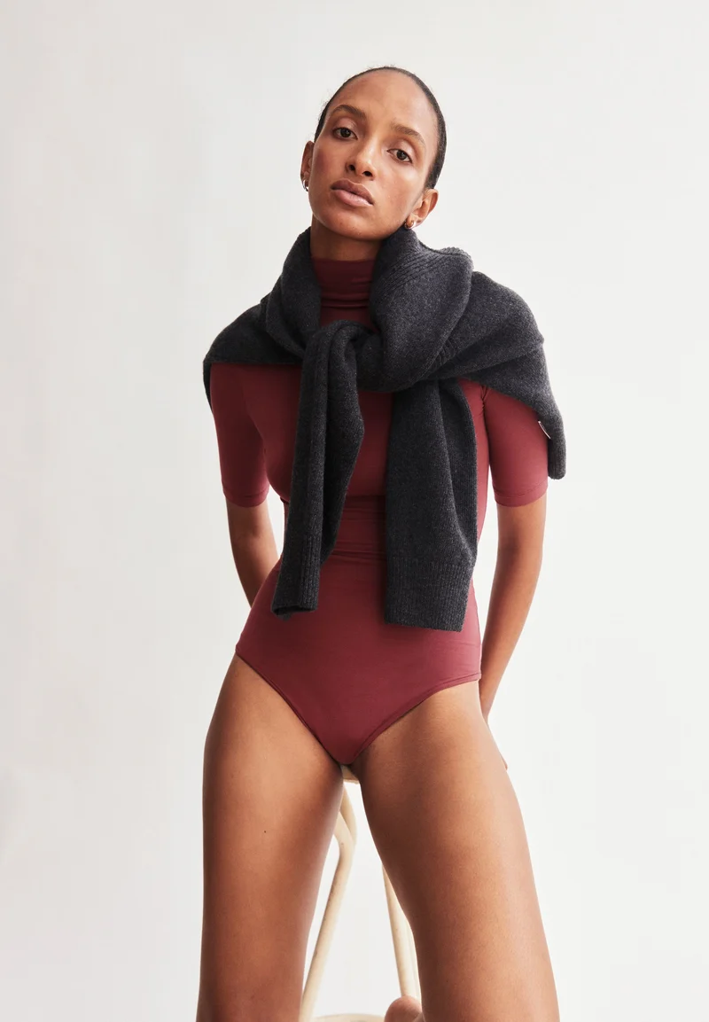 AASA BODY | velvet ember