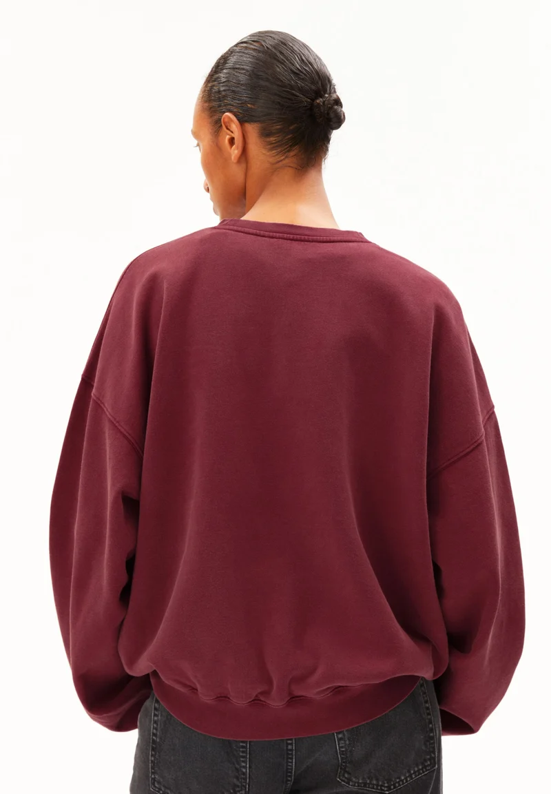 GMT DYE CREWNECK SWEATSHIRT | velvet red