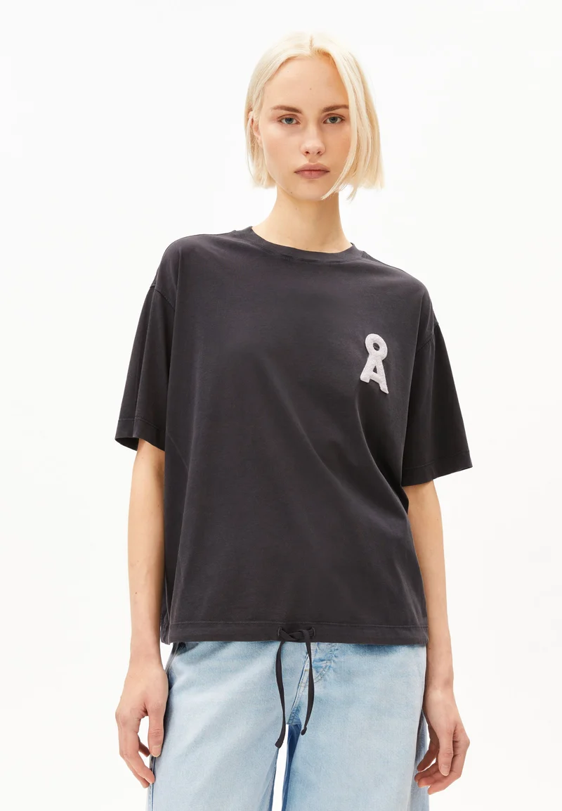 T-SHIRT MIT KORDELZUG | dark steel