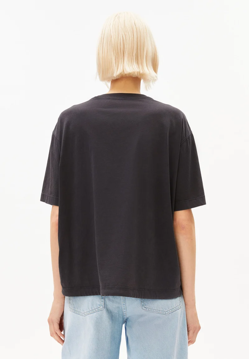 T-SHIRT MIT KORDELZUG | dark steel