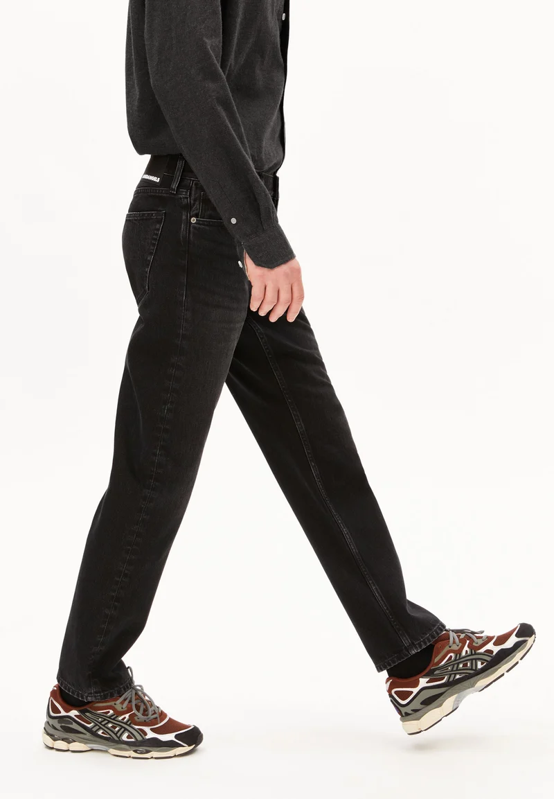 MAADOX CLASSIC STRAIGHT JEANS | phantom