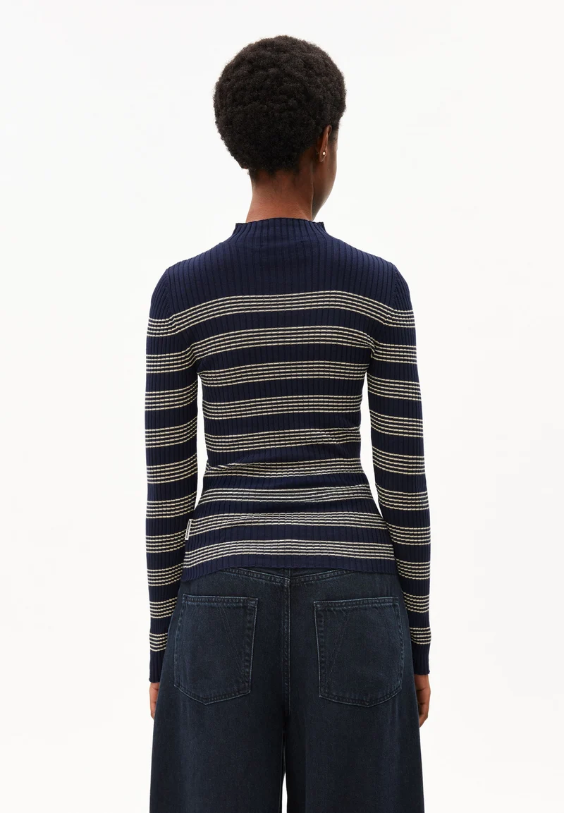 ALAANIA GESTREIFTER STRICKPULLOVER | tinted navy-golden hay