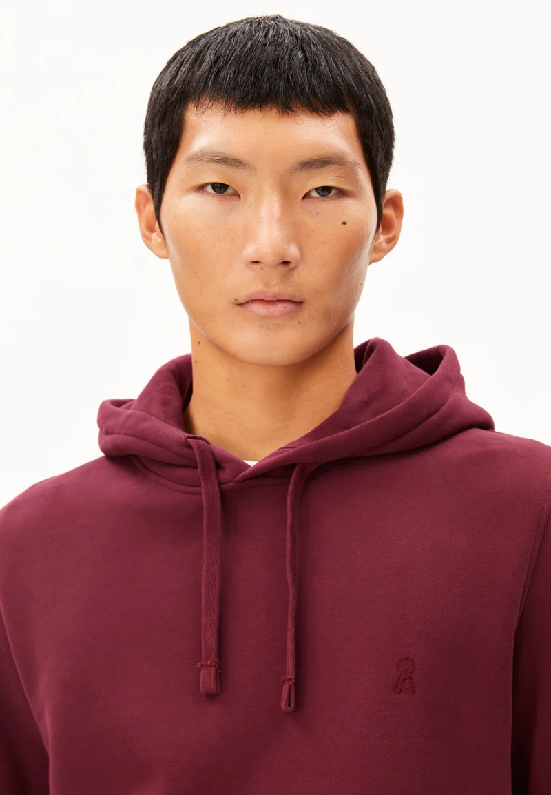 PAARLO FLEECE HOODIE | velvet red
