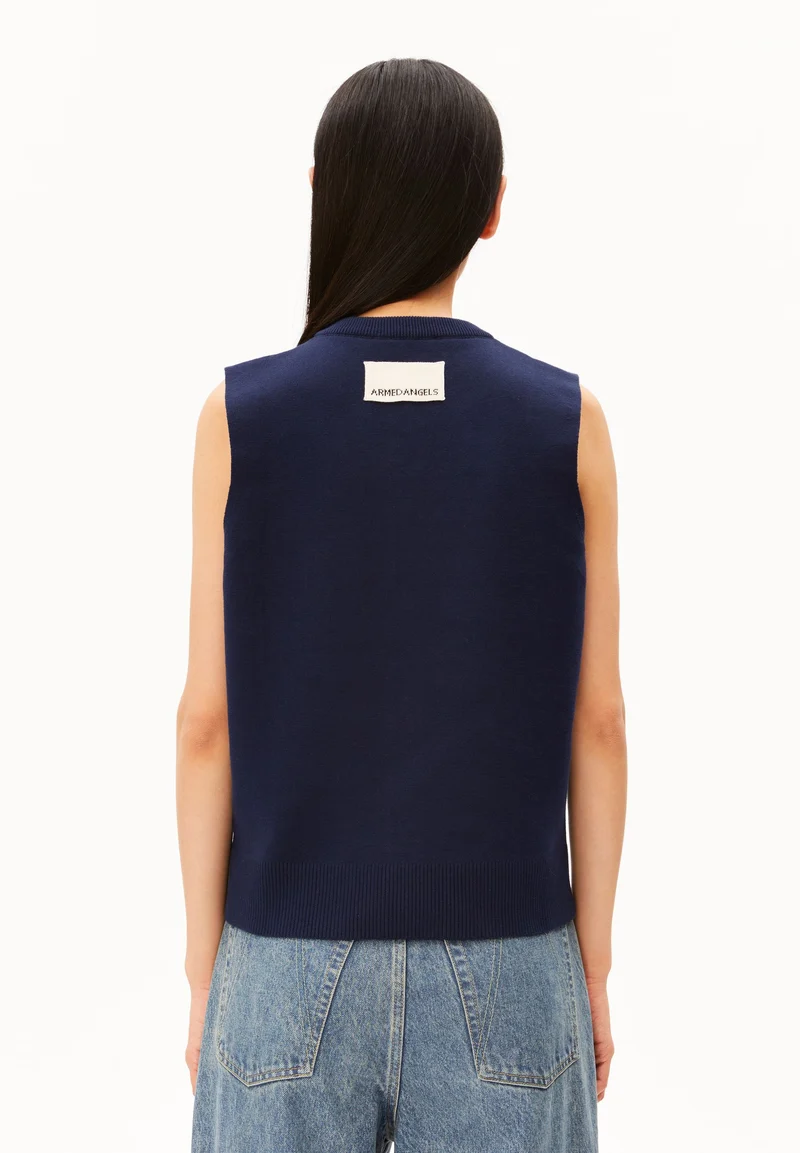 KOMPAKTE STRICKWESTE | tinted navy