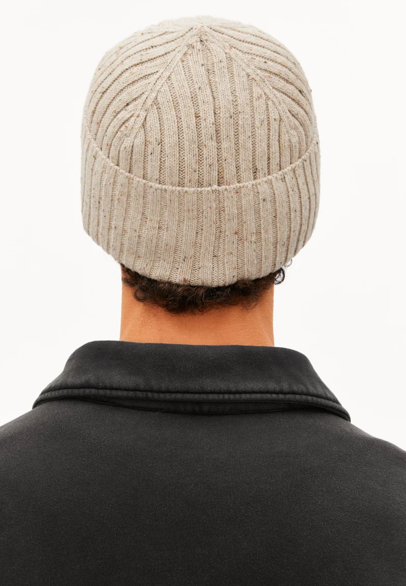 TWEED-STRICKMÜTZE | sandstone tweed