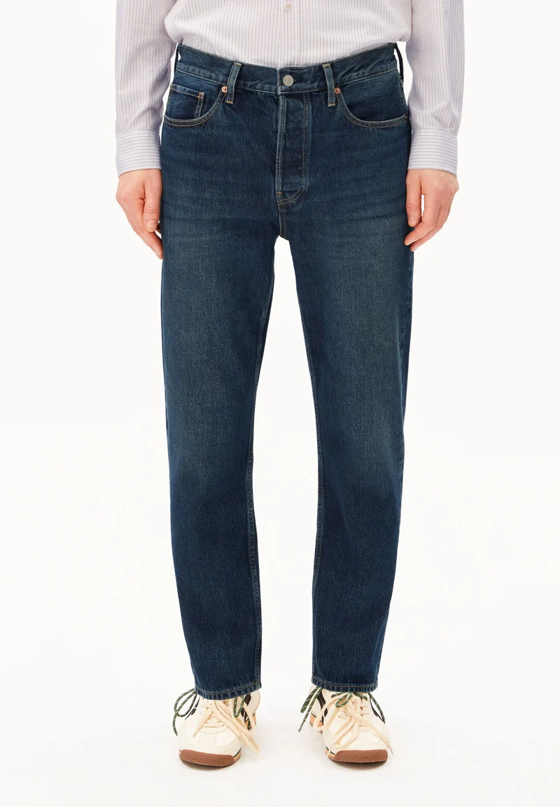 CCL - MAAKXY RELAXED TAPERED JEAN