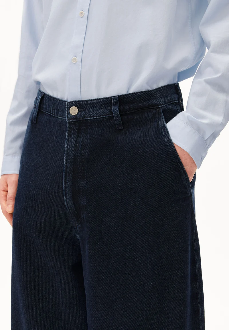 KAAVO BARREL JEANS | lolite
