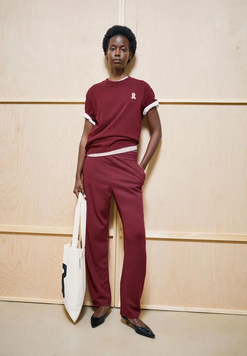 BASIC BARREL JERSEYHOSE | velvet red