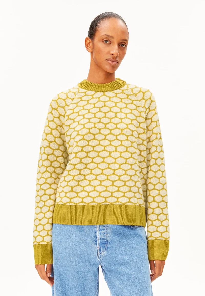 GEPUNKTETER WOLLSTRICKPULLOVER | mosslace-oatmilk