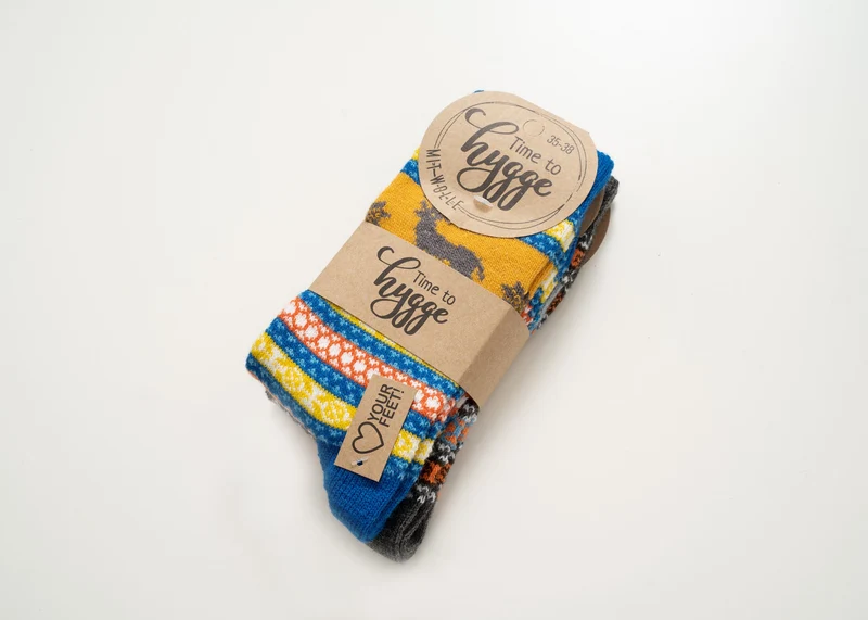 2 Paar Bunte Elch Hygge Socken mit Wolle