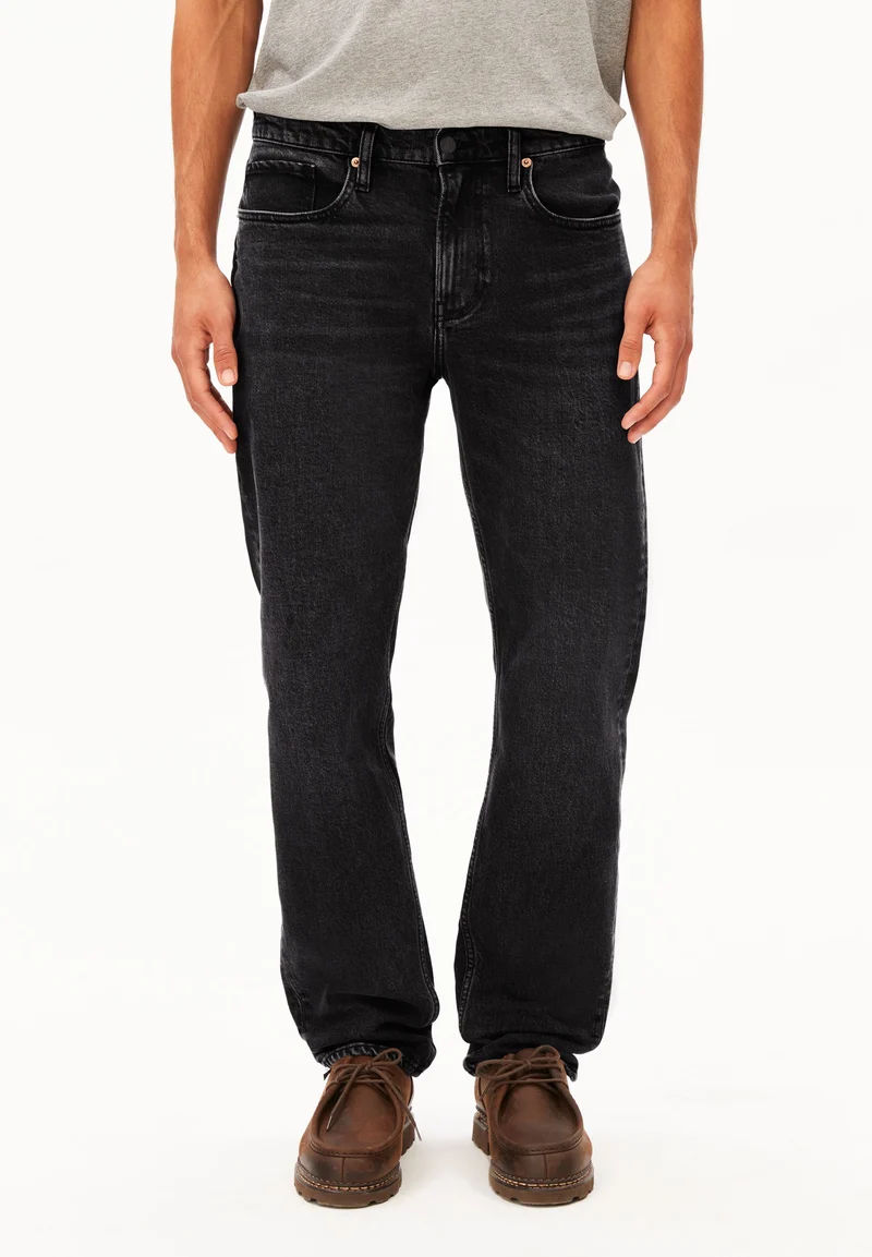 DYLAANO STRAIGHT JEANS | black dust