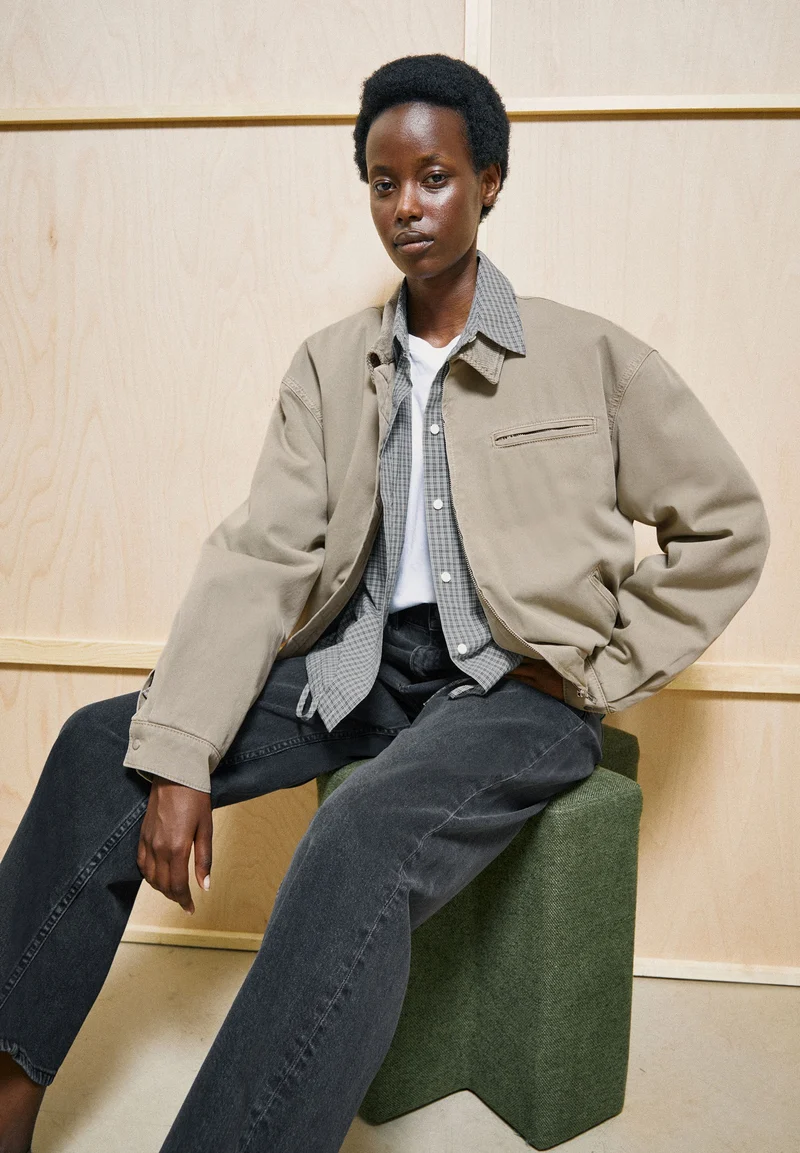 ICONIC Å GEFÜTTERTE BAUMWOLL-JACKE | light sage