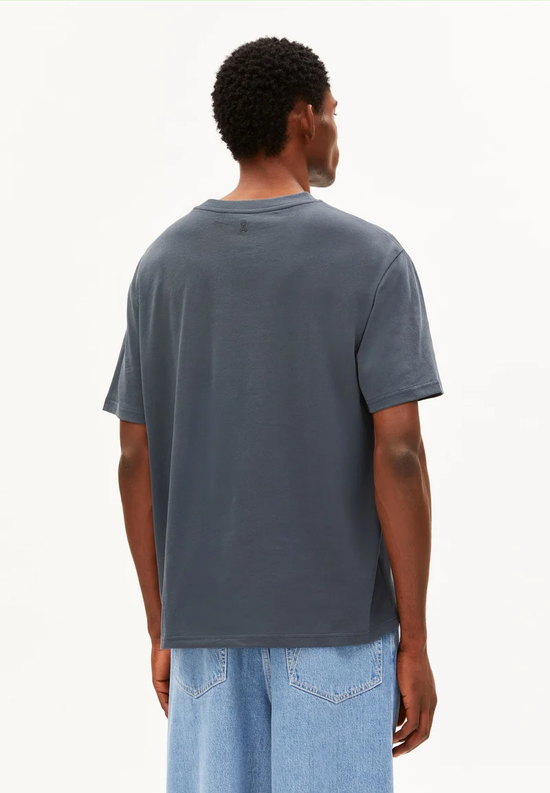 MAARKOS HEAVY WEIGHT T-SHIRT | moonshadow