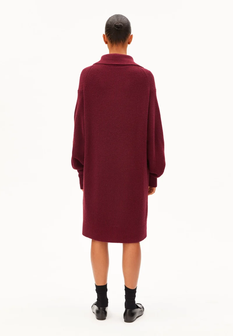 TROYER RIPP-STRICKKLEID | velvet red