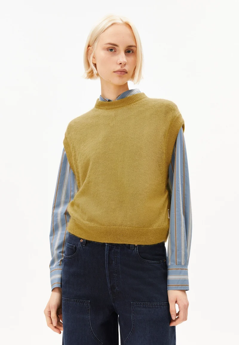 MOHAIR BLEND KNIT VEST