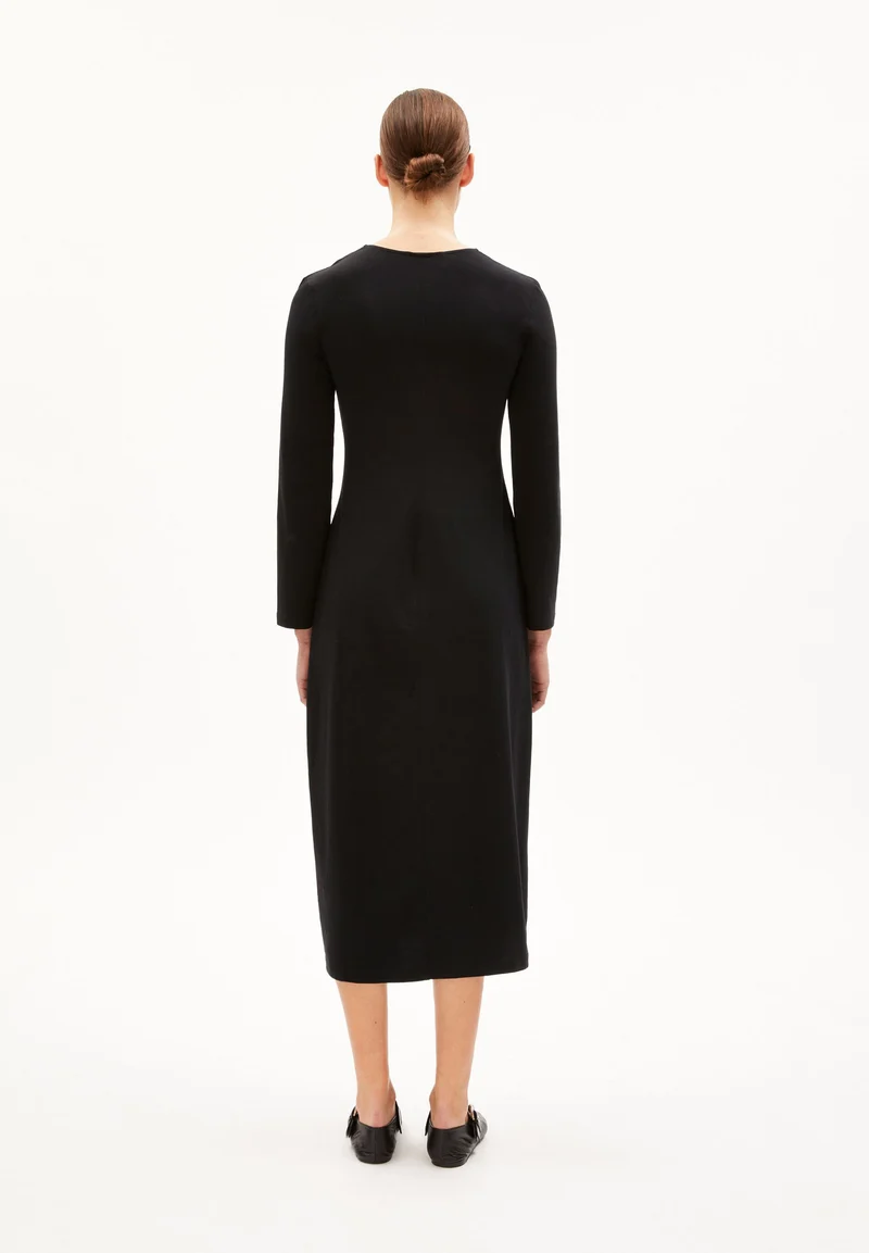 GETAA | black