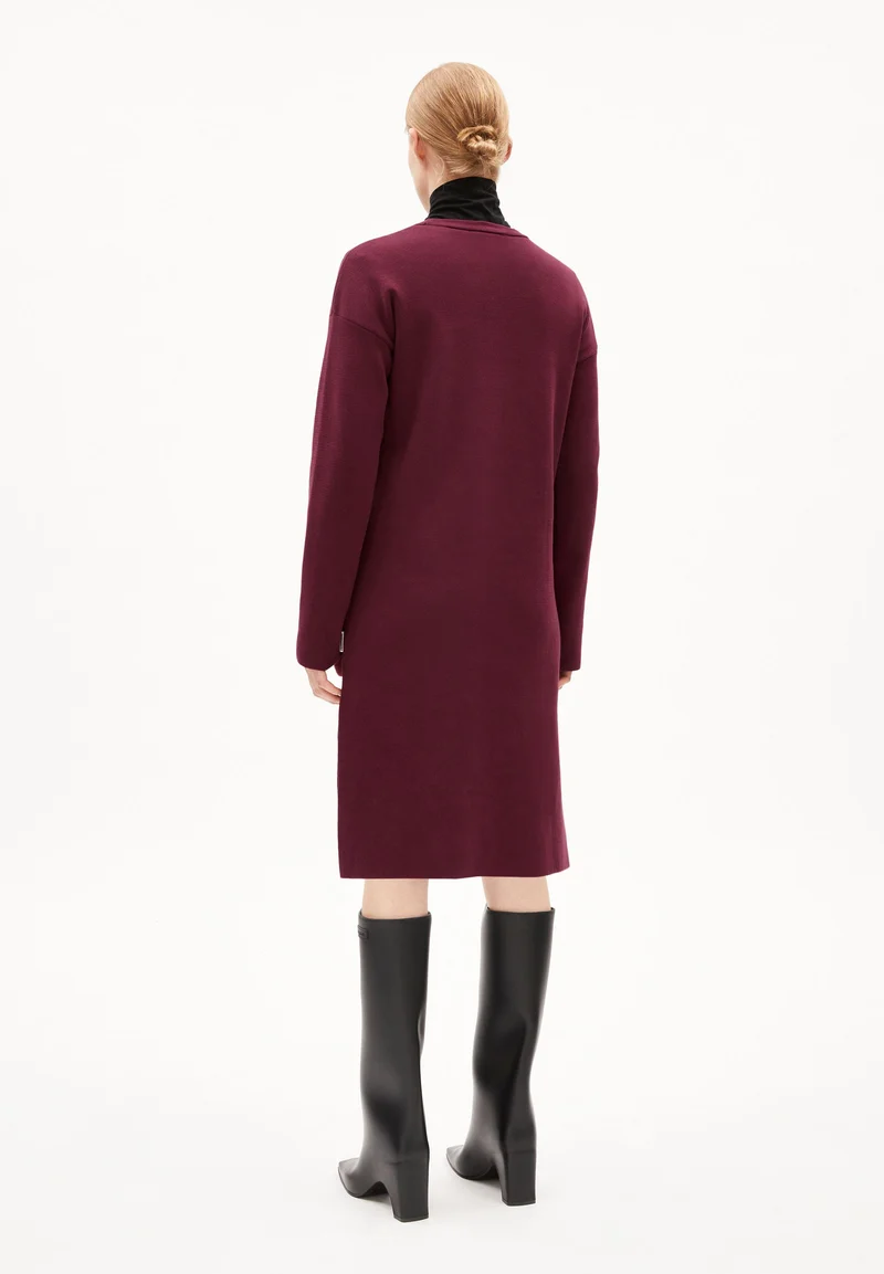 ROSANNIAAS KLEID | cranberry juice