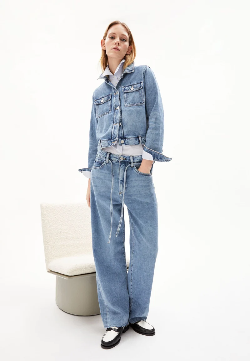 BLUSONAA | indigo pebbles