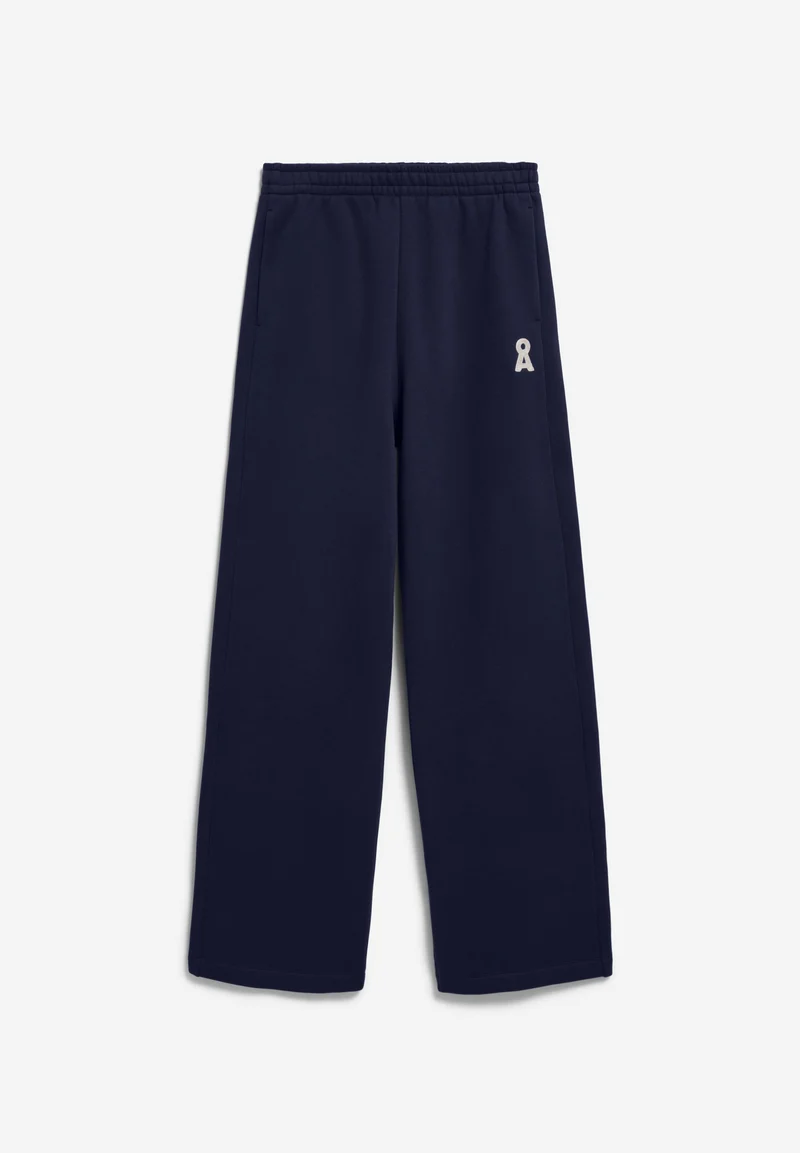 ICONIC Å IVAARA SWEATHOSE | tinted navy