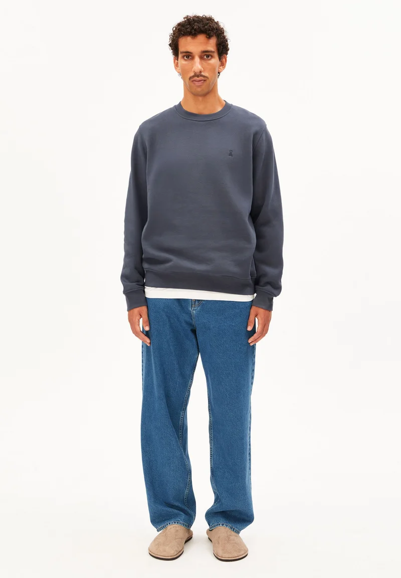 BAARO FLEECE SWEATSHIRT | moonshadow