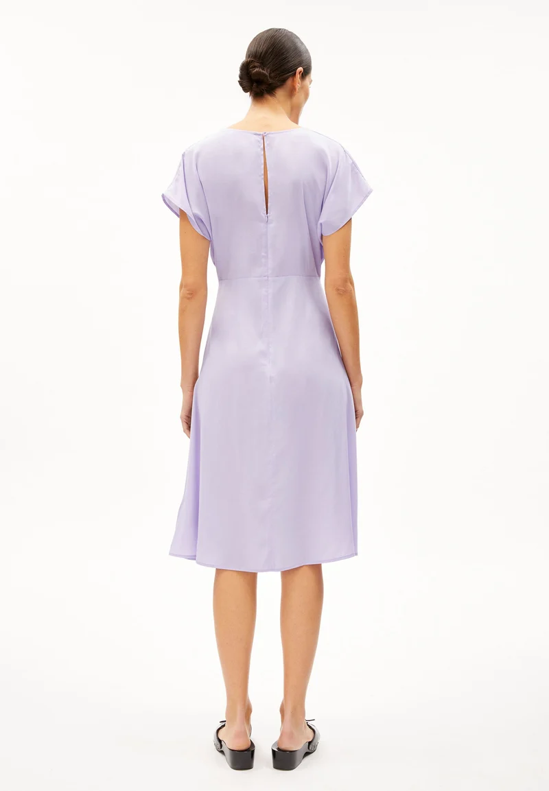 AALBINE | lavender light